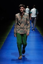 kolor(カラー) 2014年春夏メンズコレクション - エレガントへの追及が生む幸せの音色｜写真27