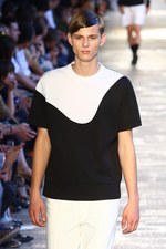 ニール バレット(Neil Barrett) 2014春夏コレクション - ブロックチェックを再構築｜写真8