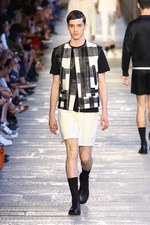 ニール バレット(Neil Barrett) 2014春夏コレクション - ブロックチェックを再構築｜写真15