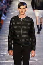 ニール バレット(Neil Barrett) 2014春夏コレクション - ブロックチェックを再構築｜写真47