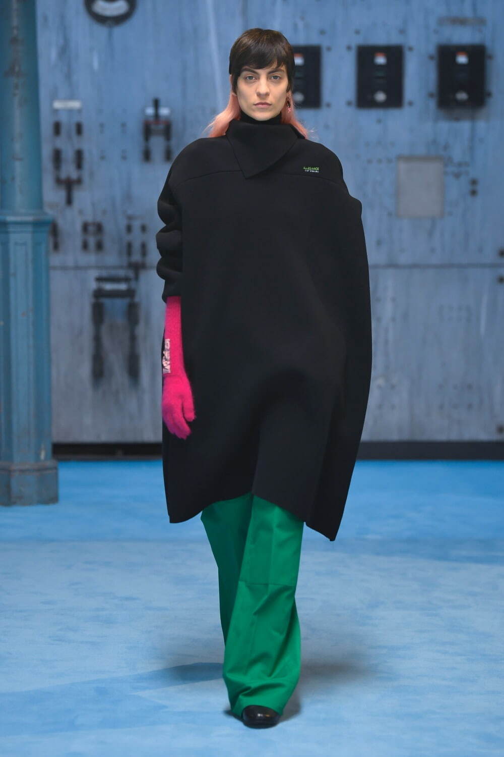 ラフ シモンズ(RAF SIMONS) 2021-22年秋冬ウィメンズ&メンズコレクション  - 写真16