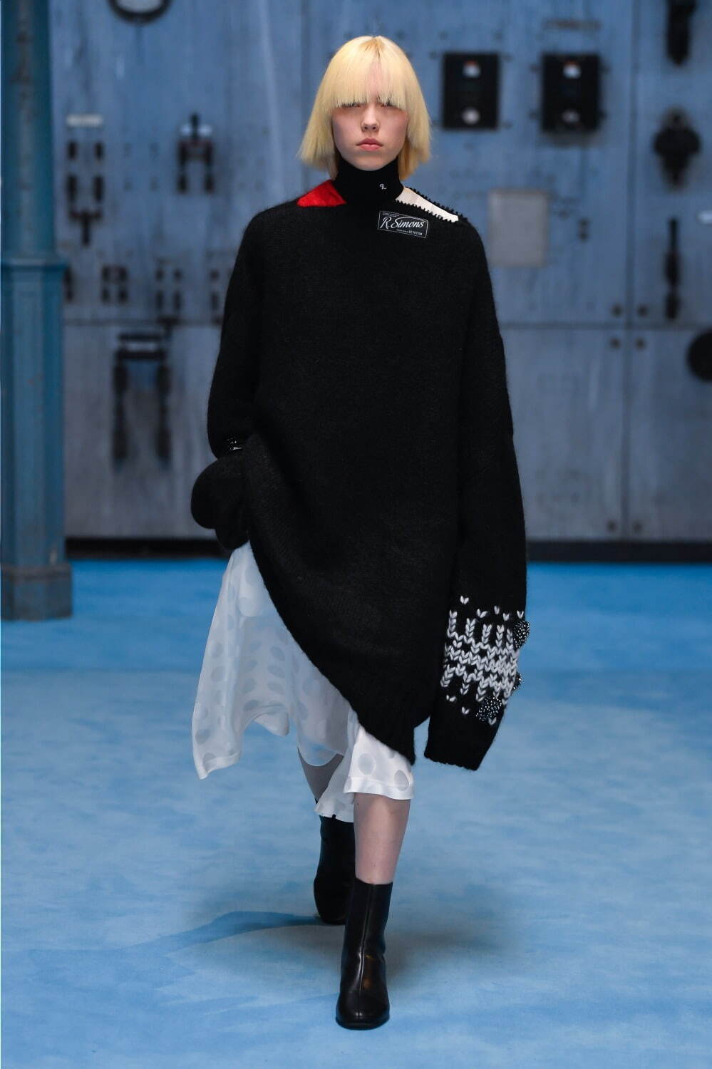 ラフ シモンズ(RAF SIMONS) 2021-22年秋冬ウィメンズ&メンズ ラフ シモンズ(RAF SIMONS) 2021-22年秋冬ウィメンズ&メンズ
