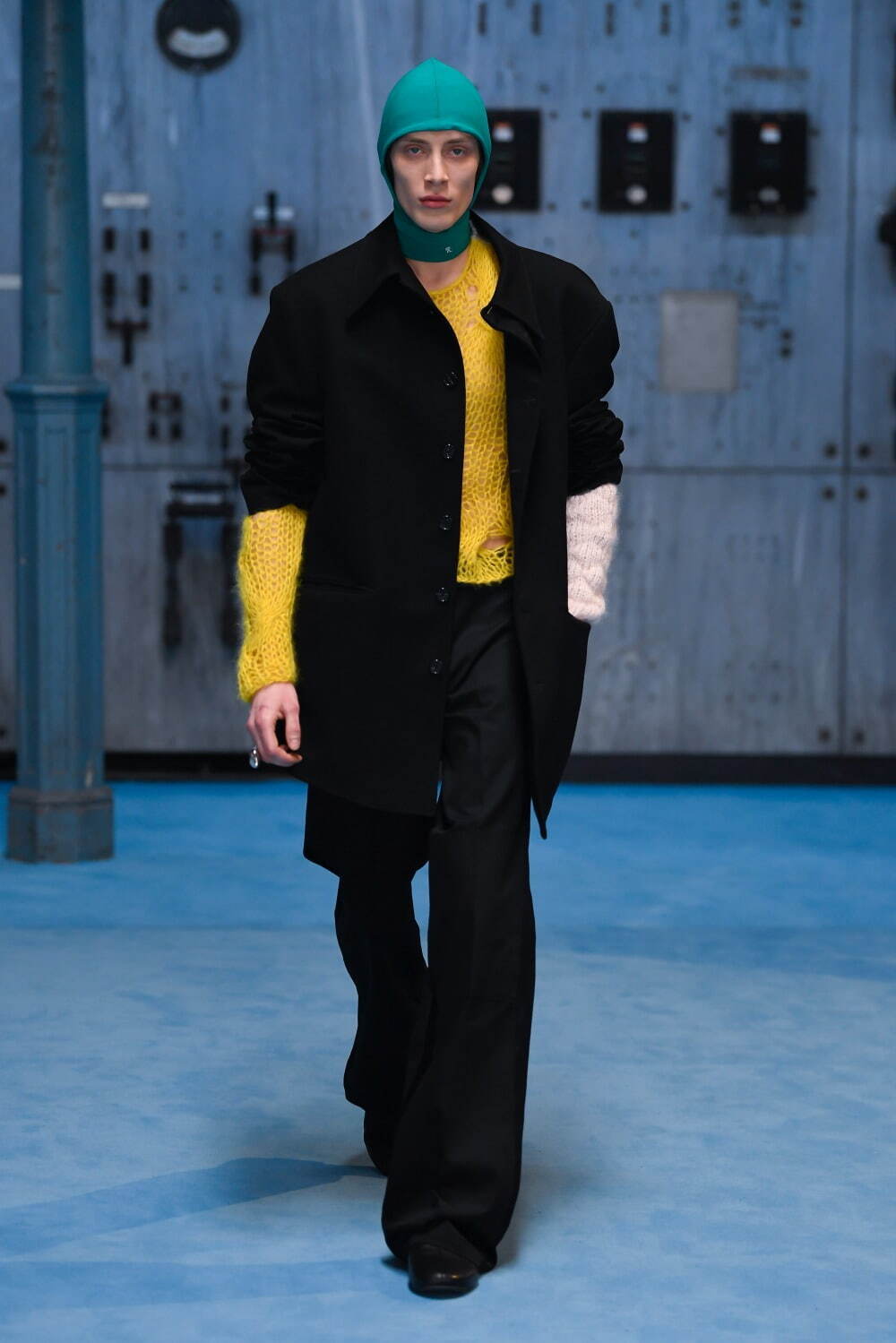 RAF SIMONS 21 aw look 41 collectionカラーブラック