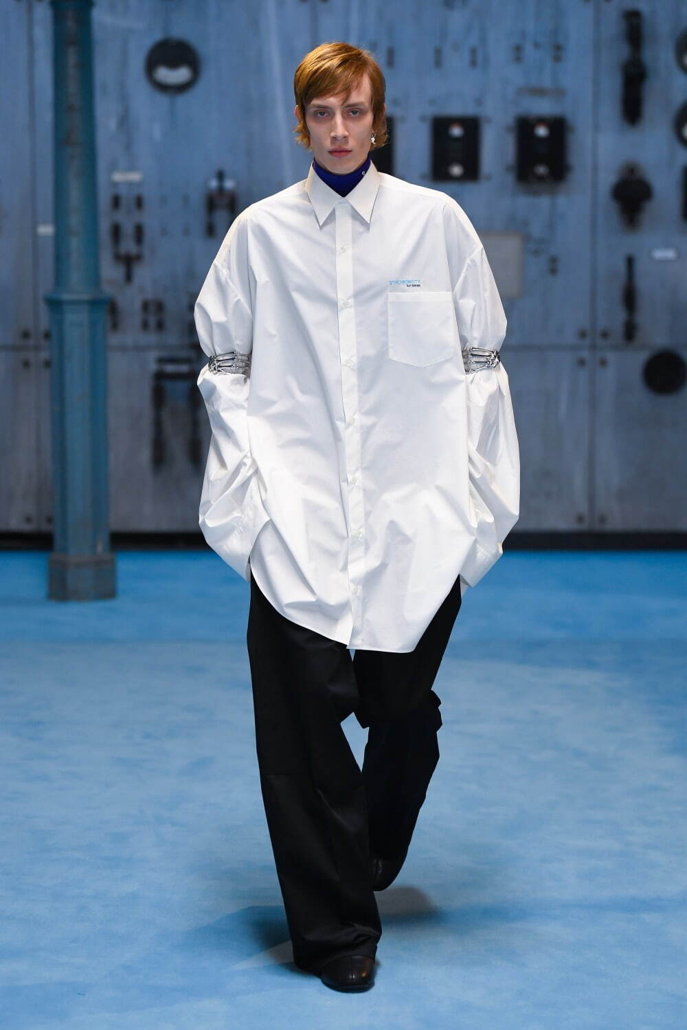 ラフ シモンズ(RAF SIMONS) 2021-22年秋冬ウィメンズ&メンズコレクション  - 写真51