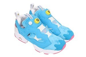 リーボック×ドラえもんのスニーカー「インスタ ポンプフューリー」四次元ポケット付きアッパー