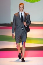 ヴェルサーチ 2014年春夏メンズコレクション - ミラノの“色気見本市”｜写真9