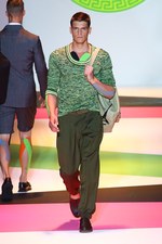 ヴェルサーチ 2014年春夏メンズコレクション - ミラノの“色気見本市”｜写真12