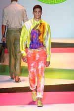 ヴェルサーチ 2014年春夏メンズコレクション - ミラノの“色気見本市”｜写真26