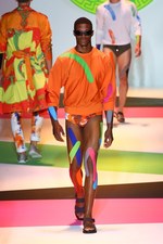 ヴェルサーチ 2014年春夏メンズコレクション - ミラノの“色気見本市”｜写真30