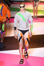 ヴェルサーチ 2014年春夏メンズコレクション - ミラノの“色気見本市”｜写真34