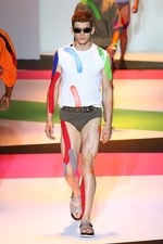 ヴェルサーチ 2014年春夏メンズコレクション - ミラノの“色気見本市”｜写真35