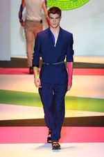 ヴェルサーチ 2014年春夏メンズコレクション - ミラノの“色気見本市”｜写真47