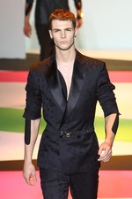 ヴェルサーチ 2014年春夏メンズコレクション - ミラノの“色気見本市”｜写真60