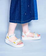 ミュベール × スイコックのサンダル、パール＆ゴールドチェーンを飾ったストラップサンダル｜写真7