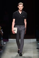 ボッテガ・ヴェネタ(BOTTEGA VENETA) 視覚的な矛盾の影響｜写真17