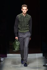 ボッテガ・ヴェネタ(BOTTEGA VENETA) 視覚的な矛盾の影響｜写真33