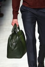 ボッテガ・ヴェネタ(BOTTEGA VENETA) 視覚的な矛盾の影響｜写真38