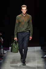 ボッテガ・ヴェネタ(BOTTEGA VENETA) 視覚的な矛盾の影響｜写真41