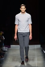 ボッテガ・ヴェネタ(BOTTEGA VENETA) 視覚的な矛盾の影響｜写真48