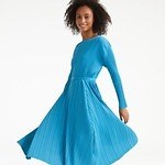 プリーツ プリーズ イッセイ ミヤケの新作、“花”や“木漏れ日”着想の爽やかなパステルカラー｜写真3