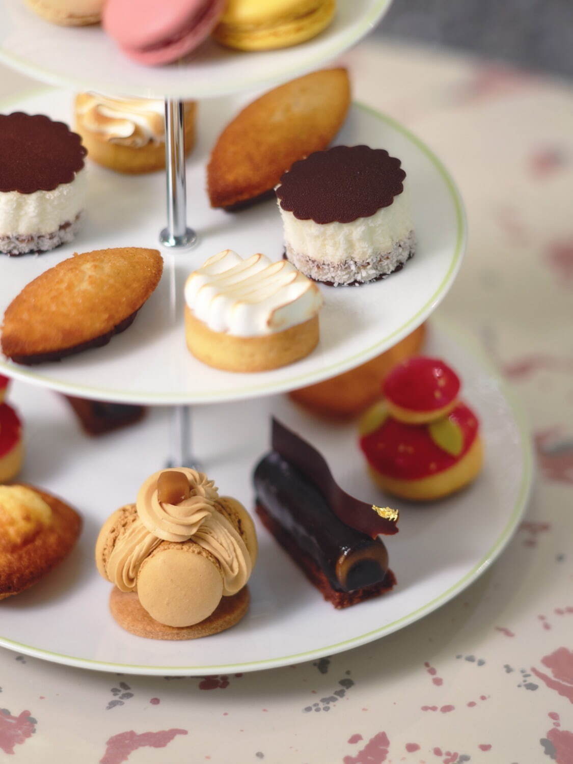 ラデュレ(Ladurée), ディオール(DIOR) カフェ ディオール by ラデュレ｜写真1