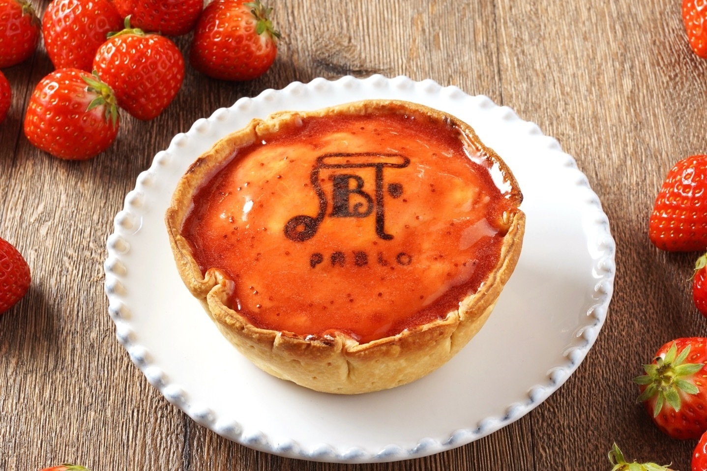 パブロのいちごチーズタルト、甘酸っぱいいちごコンフィチュール×なめらかな口当たり｜ゆめタウン光の森