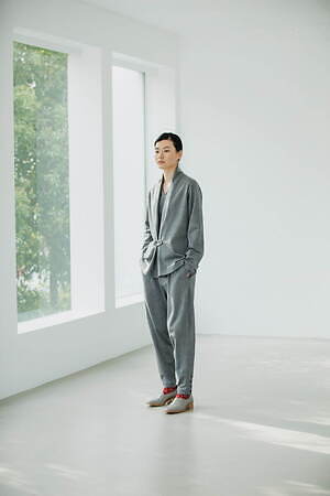 まとふ(matohu) 2021-22年秋冬ウィメンズコレクション  - 写真30