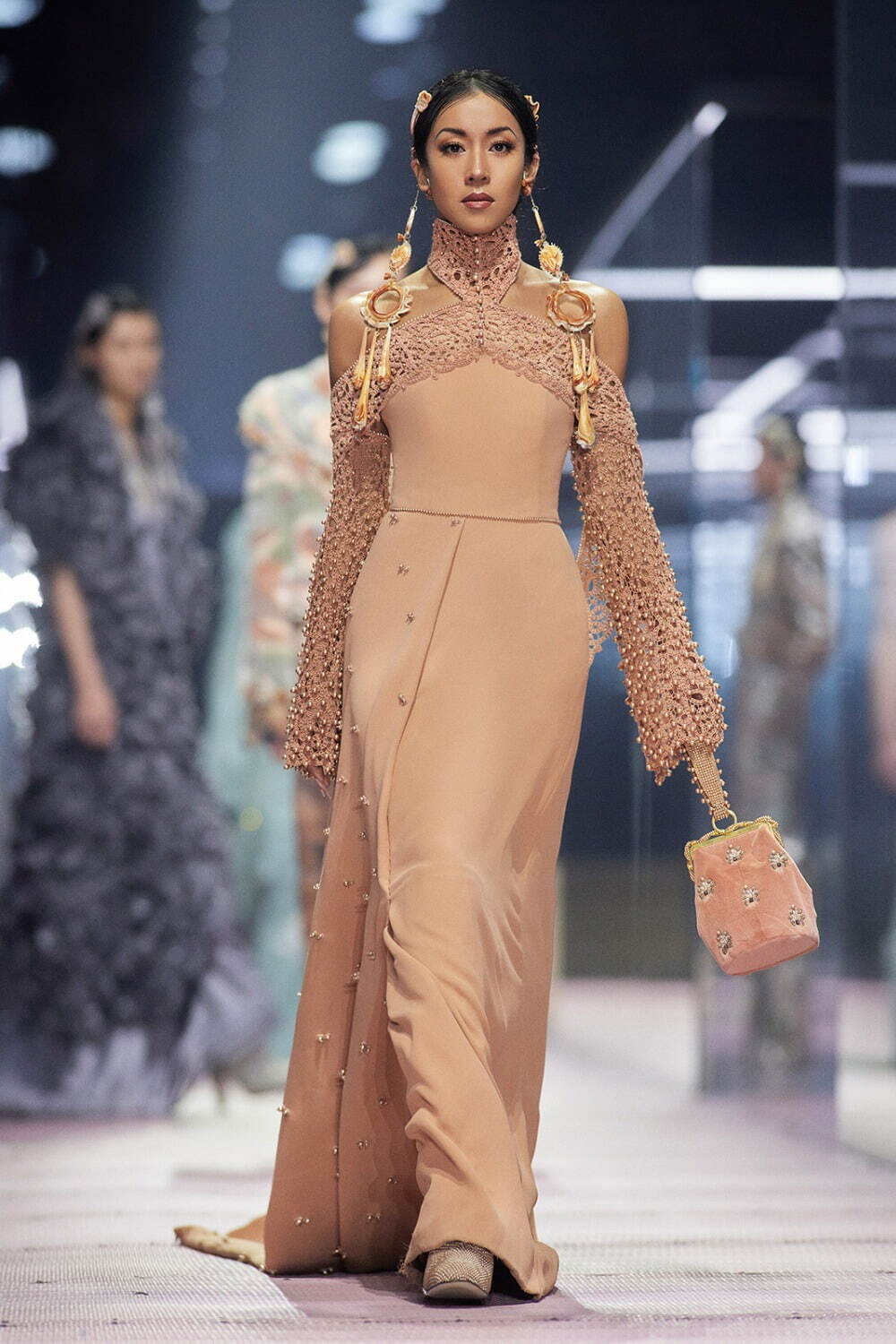 フェンディ オートクチュール(FENDI Haute Couture) 2021年春夏ウィメンズコレクション  - 写真19