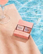 ネイルズ インク21年夏“ロゼワイン”着想のピンクネイルセット、泡のように輝くパール入り｜写真1