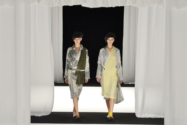 まとふ 2010年春夏 ウィメンズ コレクション