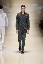グッチ 2014年春夏メンズコレクション - フォーマルとスポーツウェアの境界線を越えて｜写真19