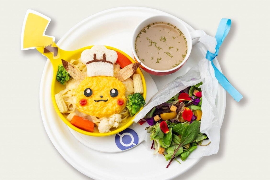 ポケモンカフェ2018年シェフピカチュウ\u0026ウエイトレスピカチュウ 紙タグ付き