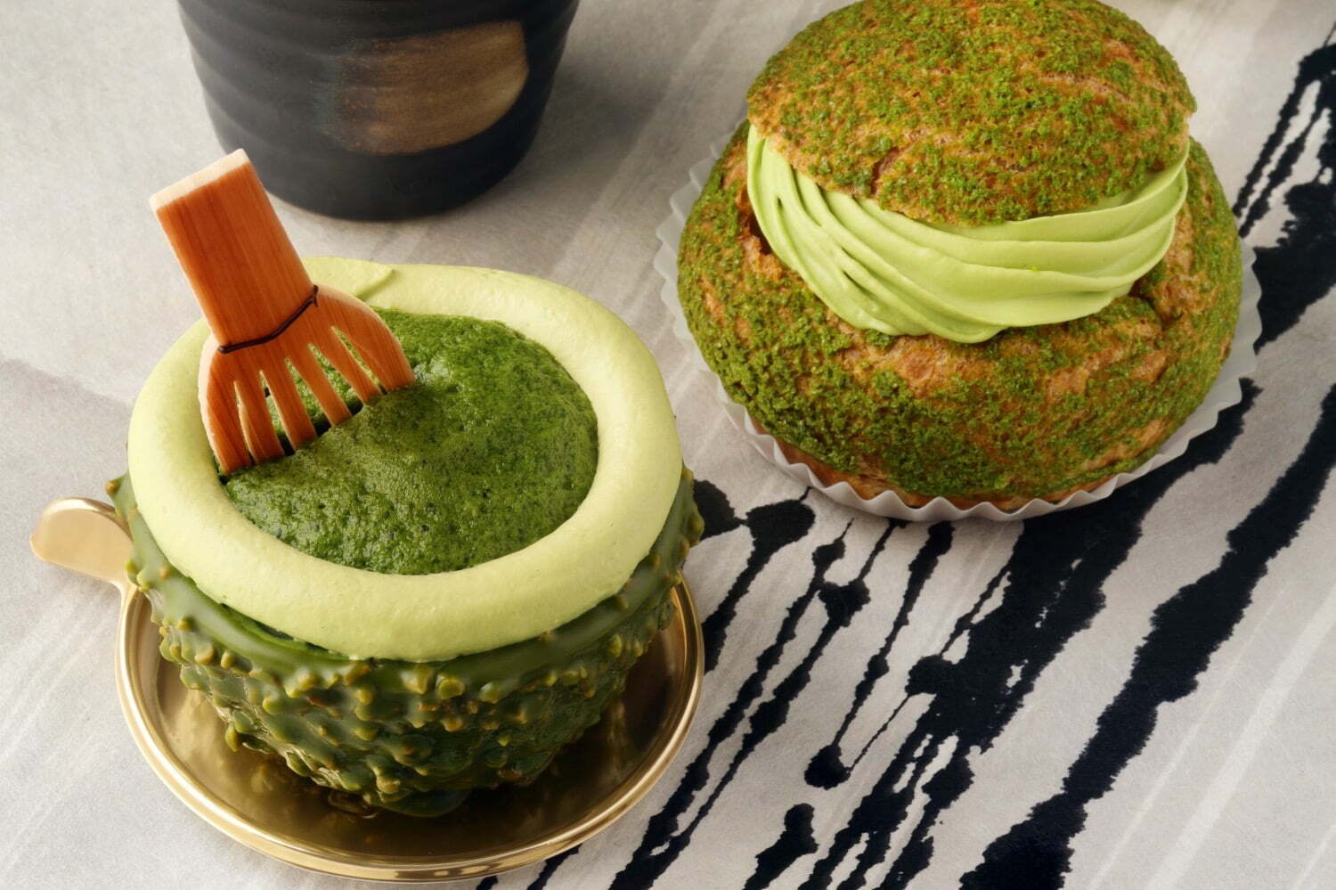 ローソンの新作抹茶スイーツ ロールケーキ モチーズ どらもっちを和洋折衷にアレンジ ファッションプレス ローソンの新作抹茶スイーツ ロールケーキ モチーズ どらもっちを和洋折衷にアレンジ ファッションプレス