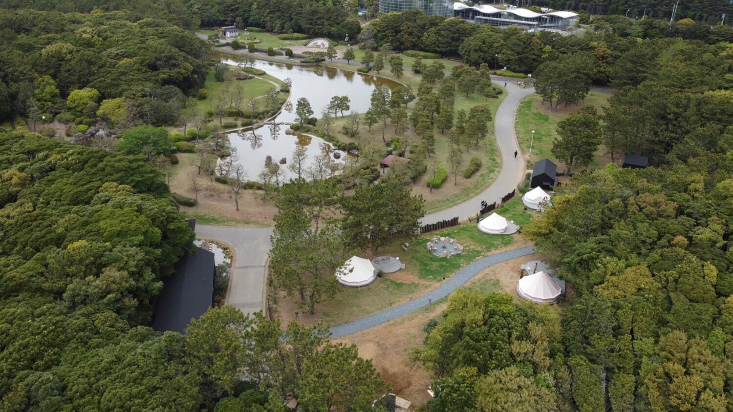 グランピング施設「スモールプラネット」ビーチ＆夕日を望む千葉・稲毛海浜公園に、BBQやサウナも｜写真31