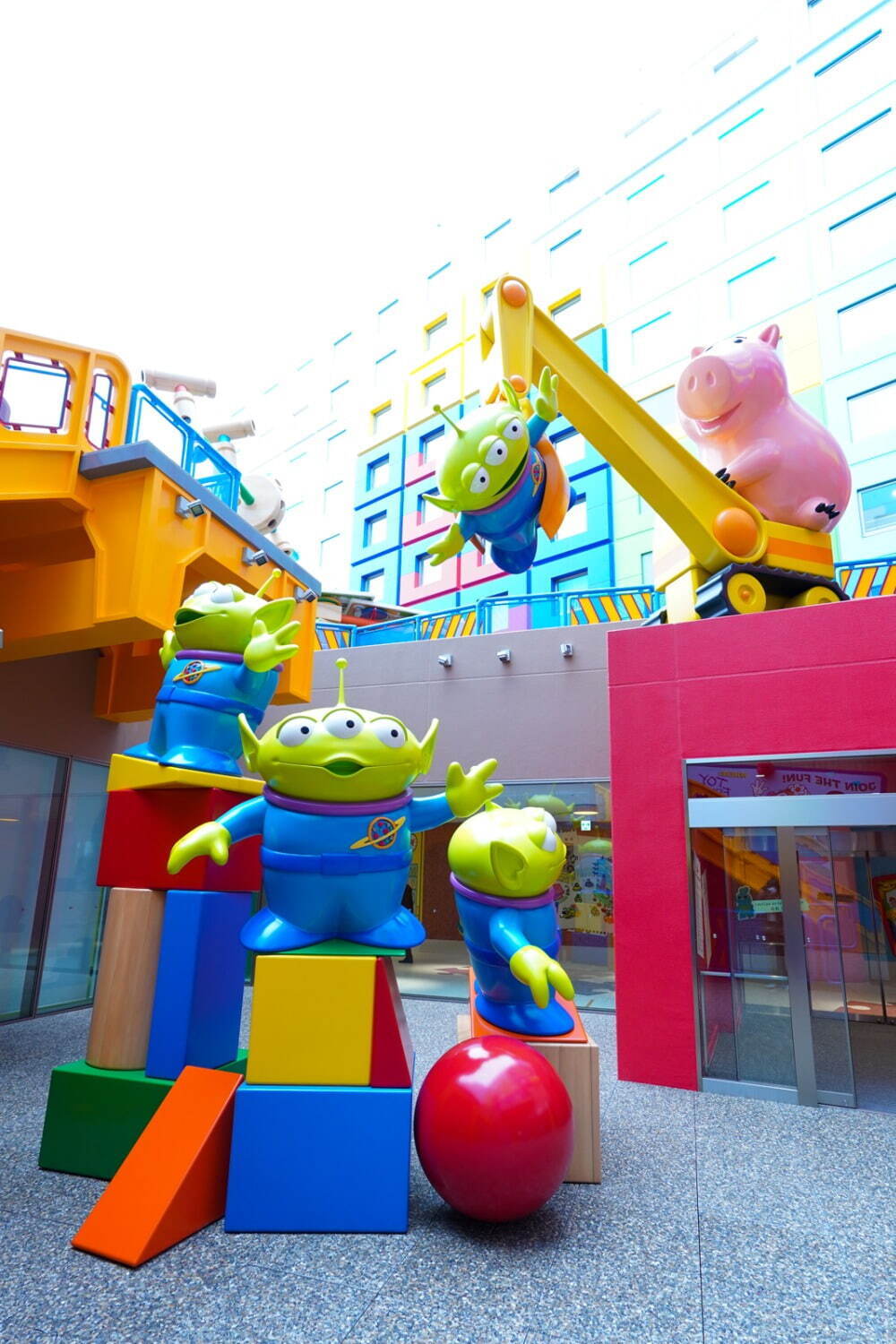 「東京ディズニーリゾート・トイ・ストーリーホテル」オープン、“おもちゃの世界”広がるディズニーホテル｜写真40