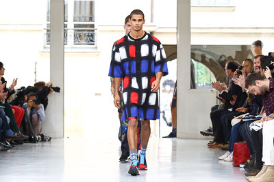 イッセイ ミヤケ メン 2014年春夏コレクション - 窓を開けて、世界を見よう