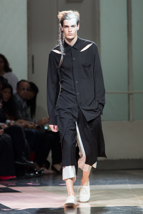 ヨウジヤマモト(Yohji Yamamoto) 2014年春夏メンズコレクション  - 写真32