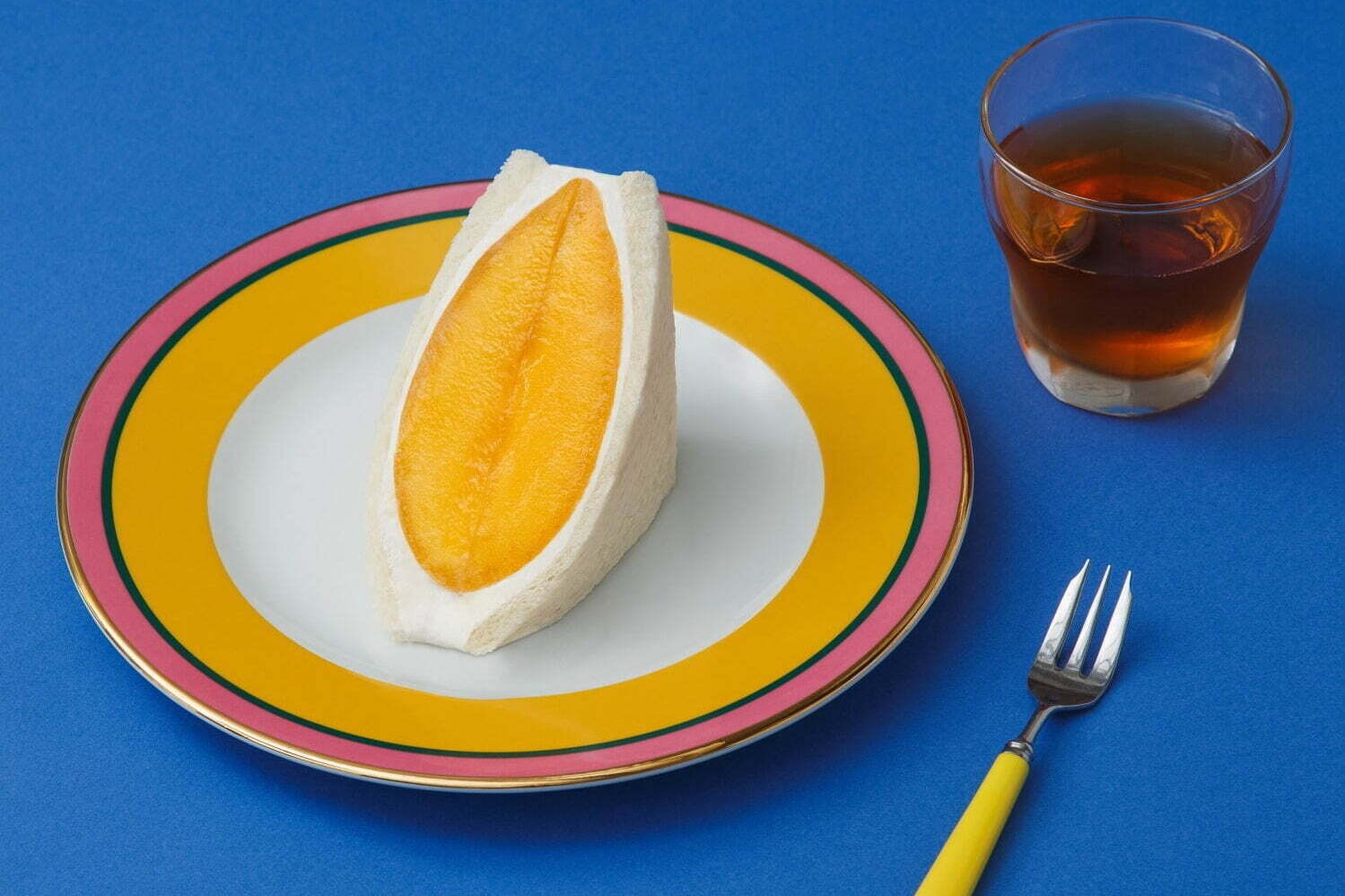 ヴィーガンフルーツサンド専門店「フルーツアンドシーズン」とろける“究極のマンゴー”サンド