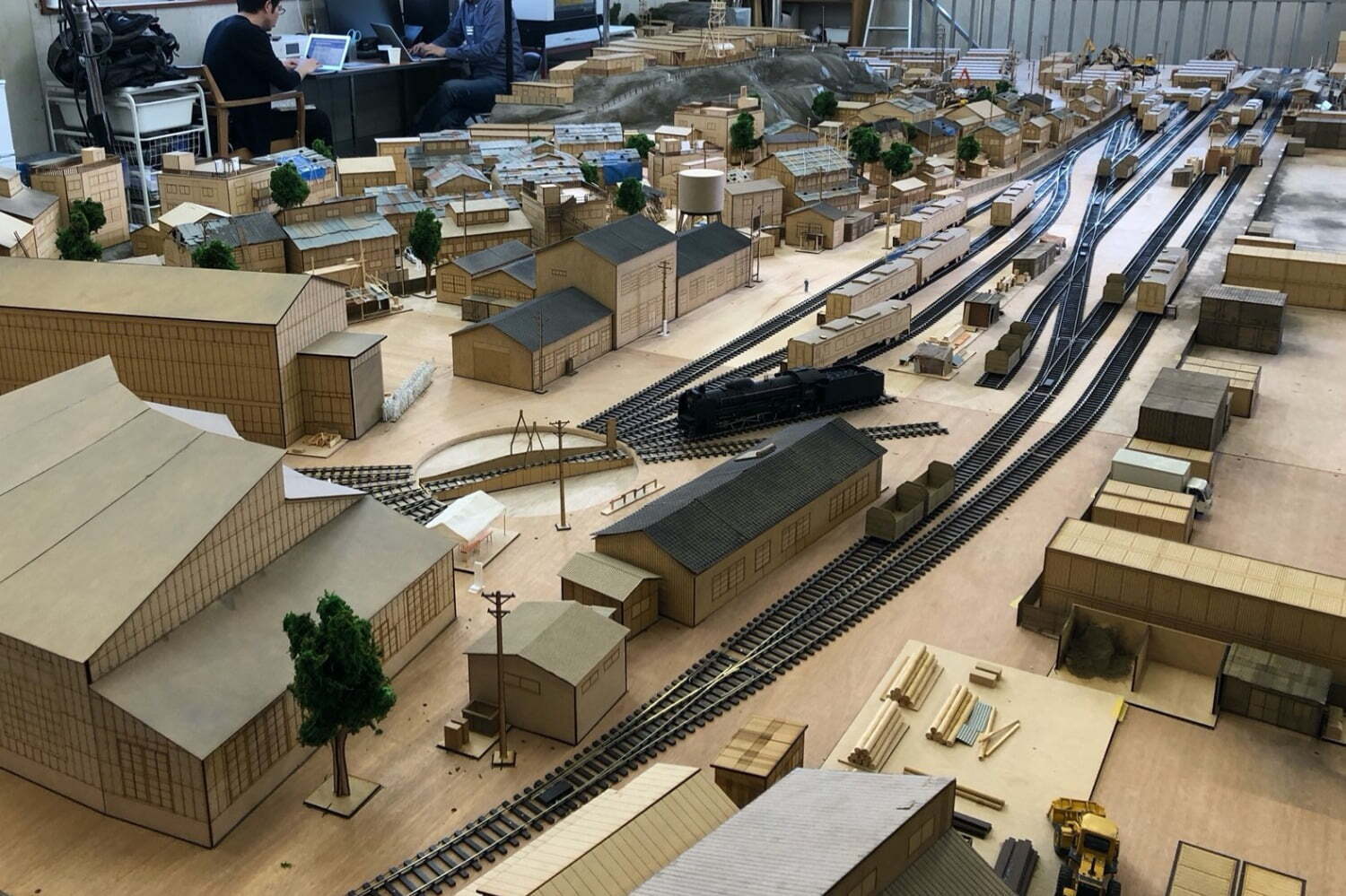 スモールワールズ トーキョー: 2021年4月10日〜2021年9月20日開催