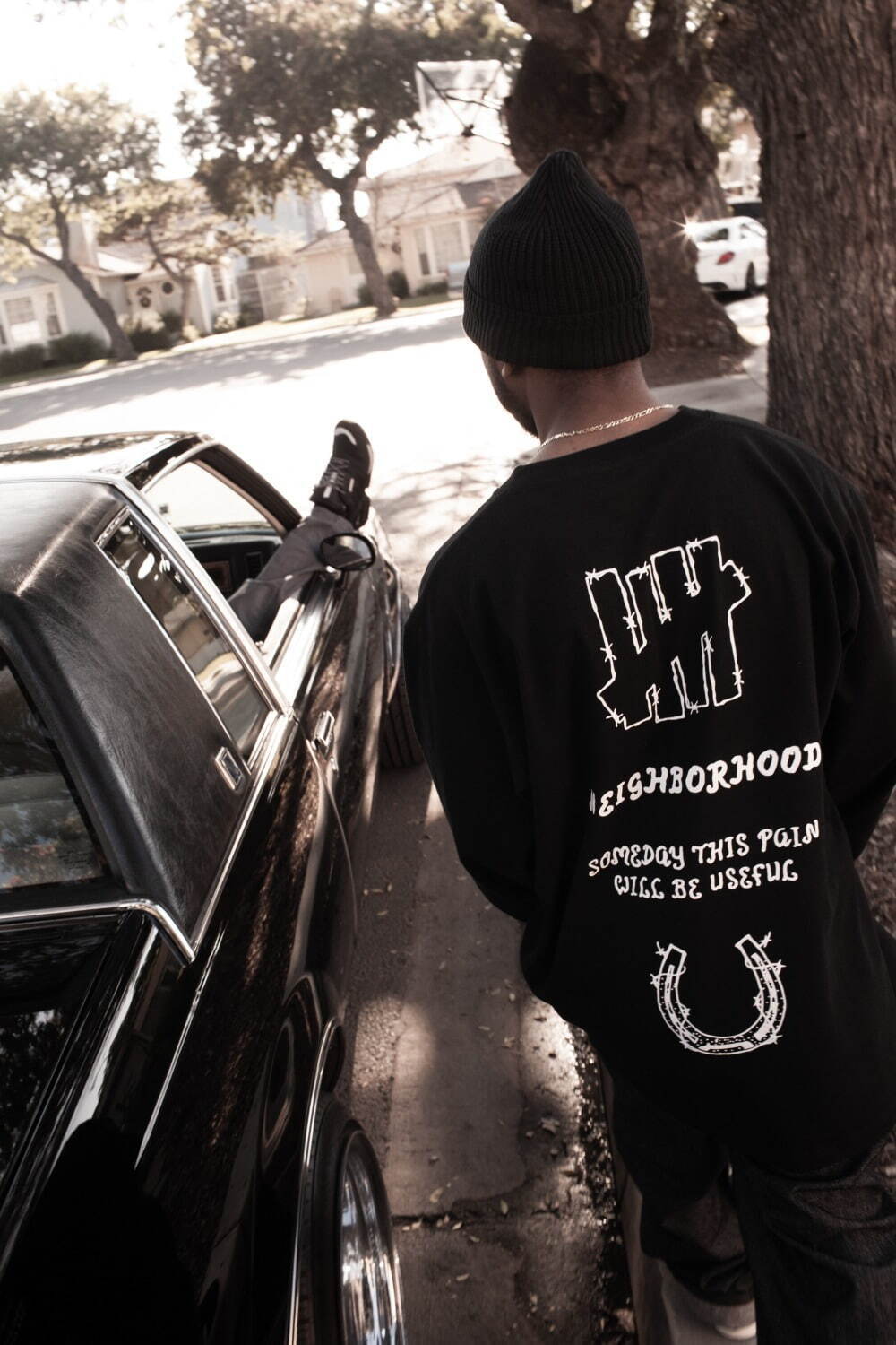 ネイバーフッド×アンディフィーテッド、アディダスとのコラボスニーカー＆“有刺鉄線”ロゴTシャツ｜写真23