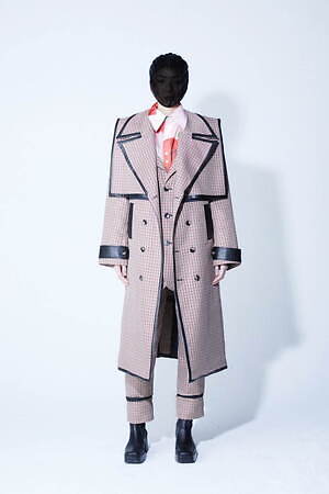 ヴィヴィアーノ(VIVIANO) 2021-22年秋冬ウィメンズコレクション  - 写真31