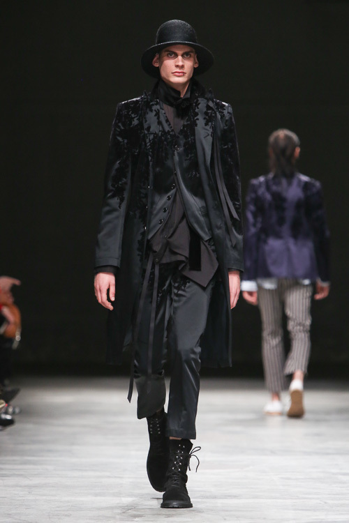 アン ドゥムルメステール(ANN DEMEULEMEESTER) 2014年春夏メンズコレクション  - 写真50