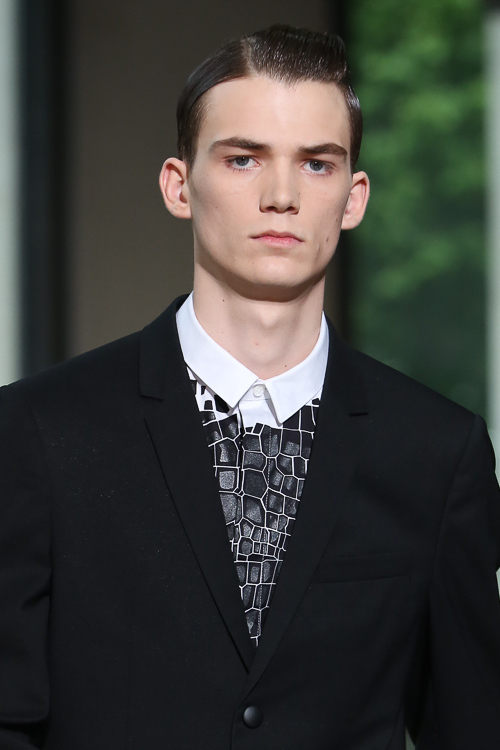 クリスヴァンアッシュ(KRISVANASSCHE) 2014年春夏メンズコレクション  - 写真20