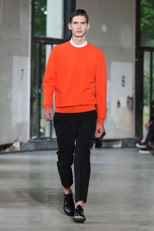 クリスヴァンアッシュ(KRISVANASSCHE) 2014年春夏メンズコレクション シルエット - 写真18