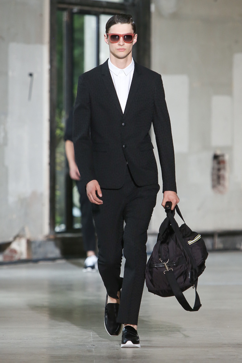 クリスヴァンアッシュ(KRISVANASSCHE) 2014年春夏メンズコレクション  - 写真29