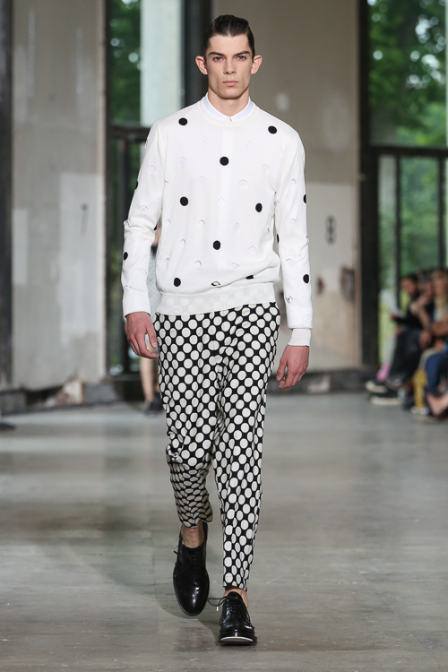 クリスヴァンアッシュ(KRISVANASSCHE) 2014年春夏メンズコレクション  - 写真37