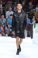 ディオール オム(DIOR HOMME) 光と陰｜写真14