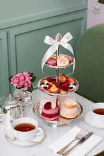 ラデュレ“母の日アフタヌーンティー”、ローズ香るスイーツや苺のコンフィ＆クリームのシュー｜写真2