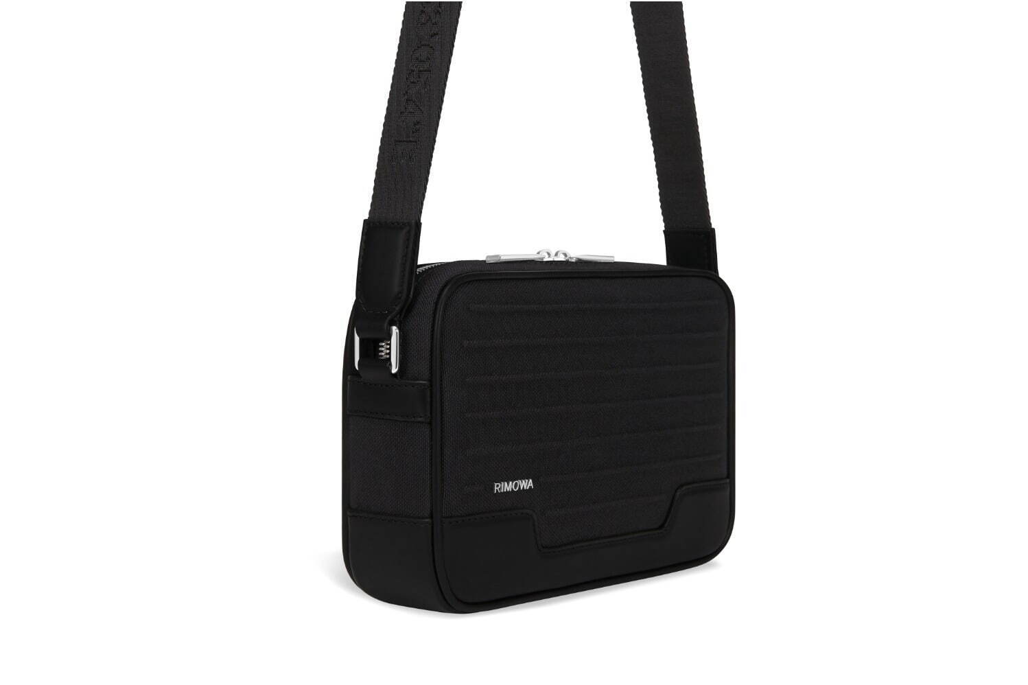 リモワ“スーツケースに固定できる”メッセンジャーバッグやPCケース、柔らかレザーのソフトバッグ｜写真11