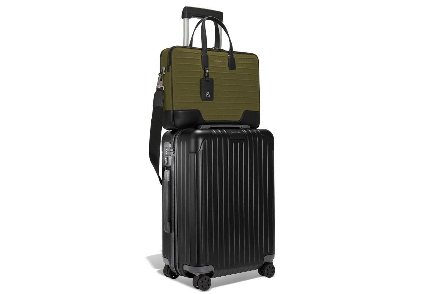 リモワ“スーツケースに固定できる”メッセンジャーバッグやPCケース、柔らかレザーのソフトバッグ｜写真19